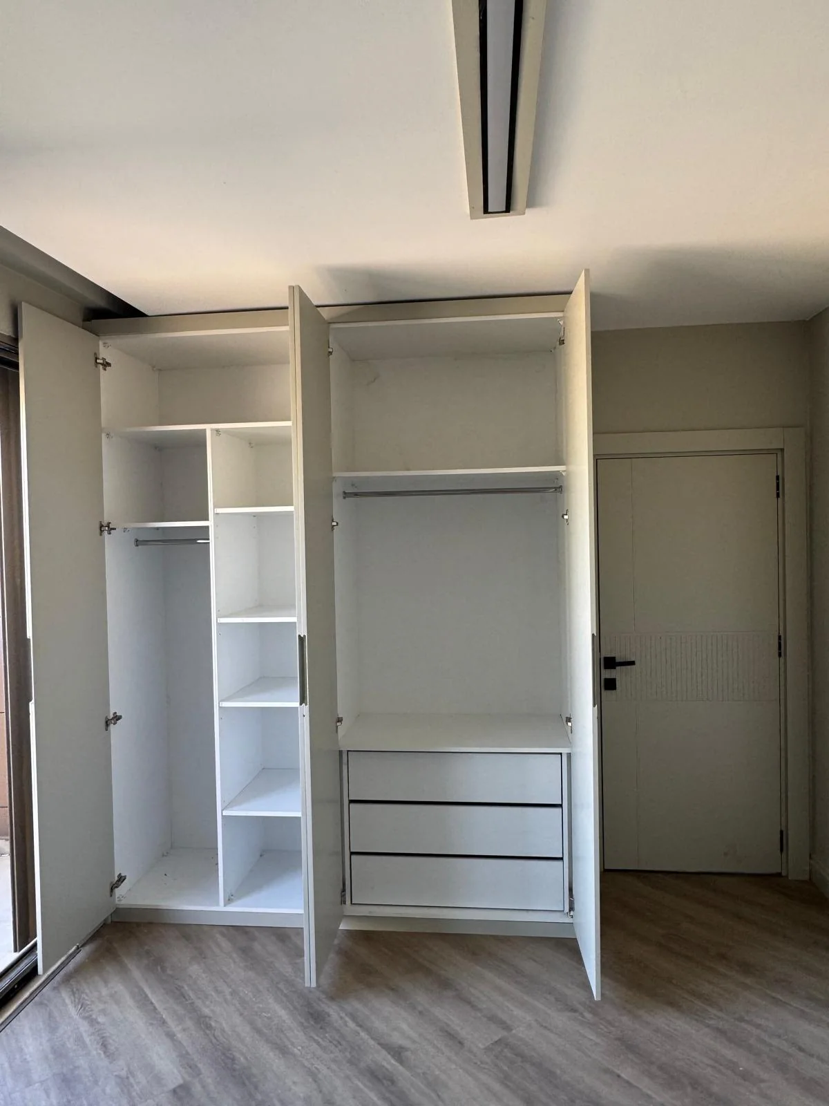 Begonvilla — özel ölçü dolap, özel üretim mobilya uygulaması 19