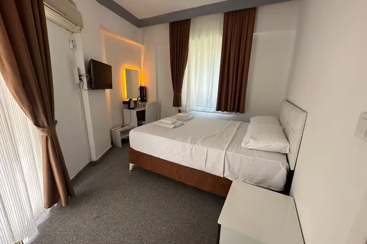 Ezel Group Hotel — suit oda, özel üretim mobilya uygulaması 26