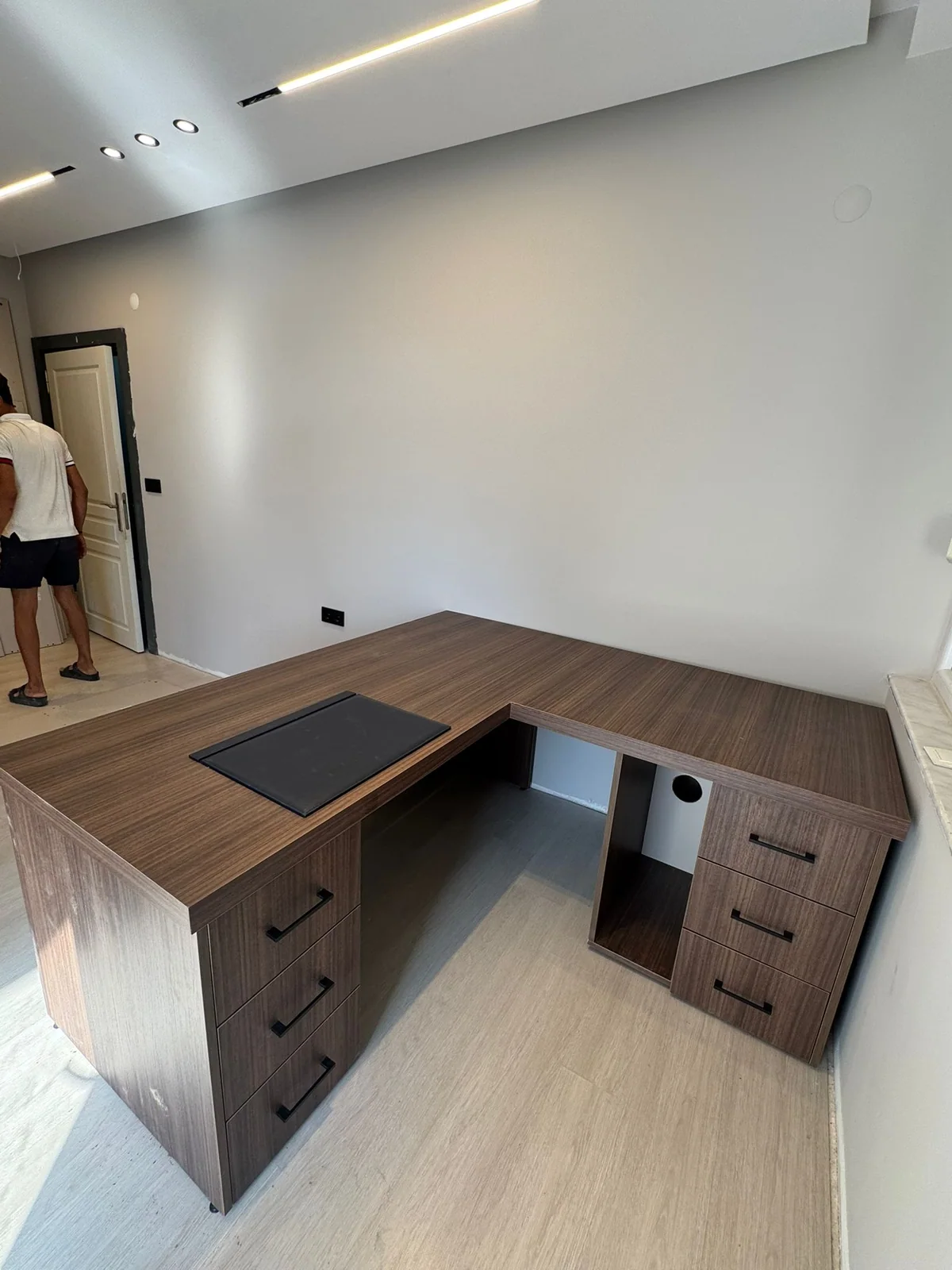 İdeal Muhasebe ve Danışmanlık — ofis mobilyası, özel üretim mobilya uygulaması 10