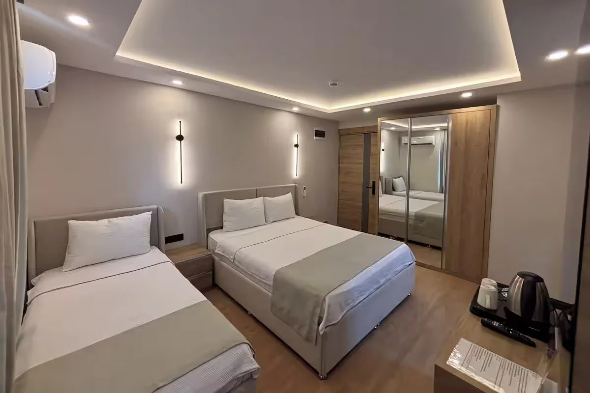La Vita Es Bella Hotel — aile odası, özel üretim mobilya uygulaması 2
