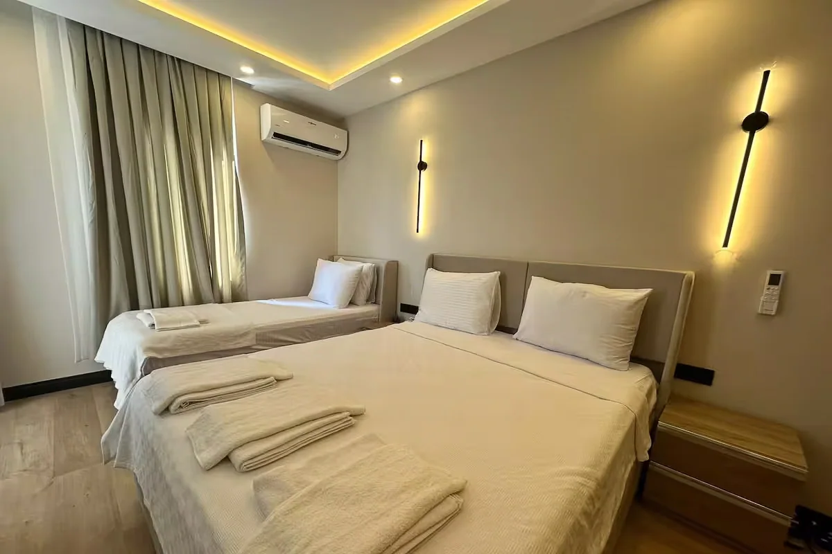 La Vita Es Bella Hotel — aile odası, özel üretim mobilya uygulaması 4