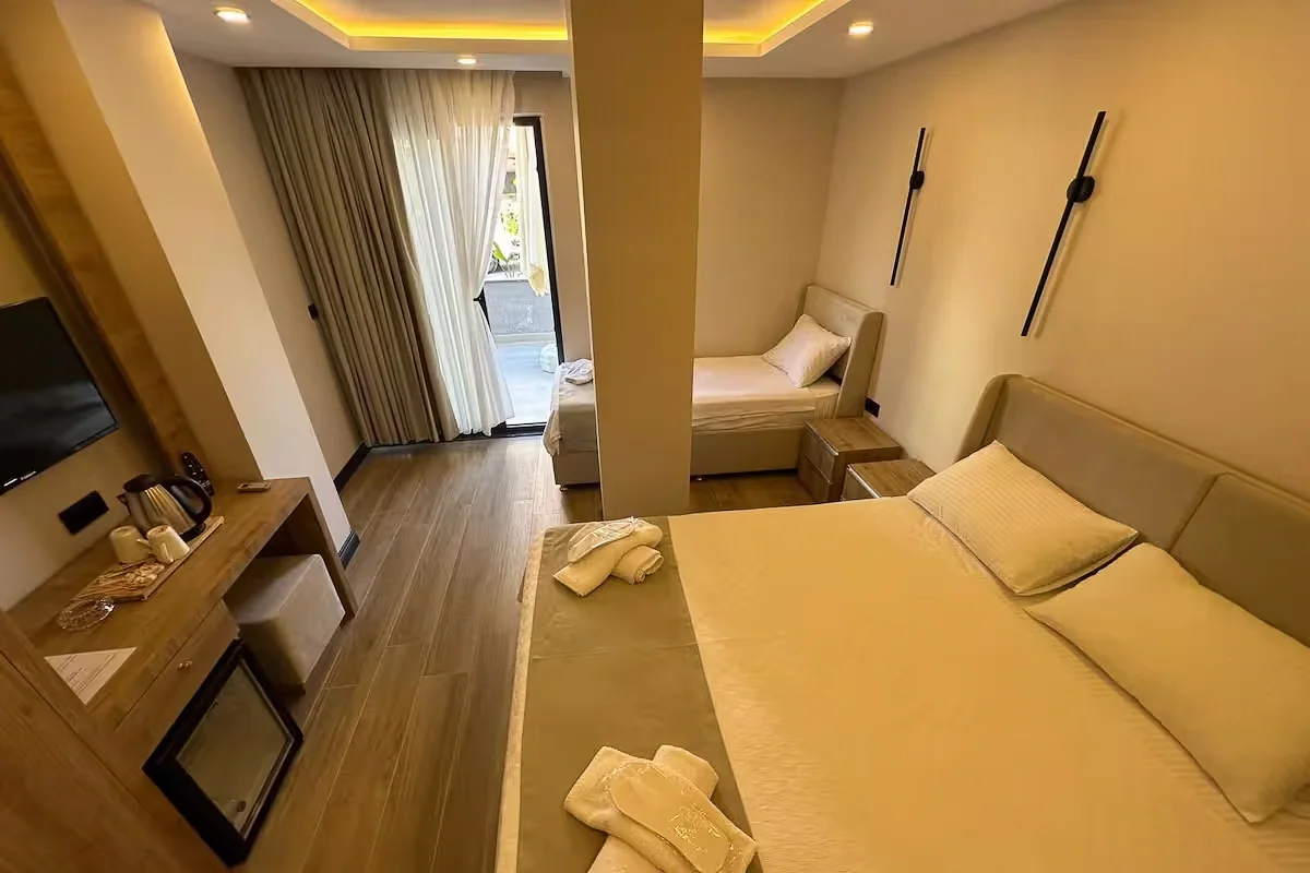 La Vita Es Bella Hotel — bahçe aile odası, özel üretim mobilya uygulaması 10