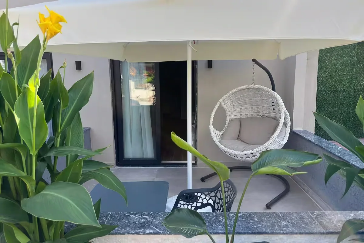 La Vita Es Bella Hotel — bahçe aile odası, özel üretim mobilya uygulaması 16
