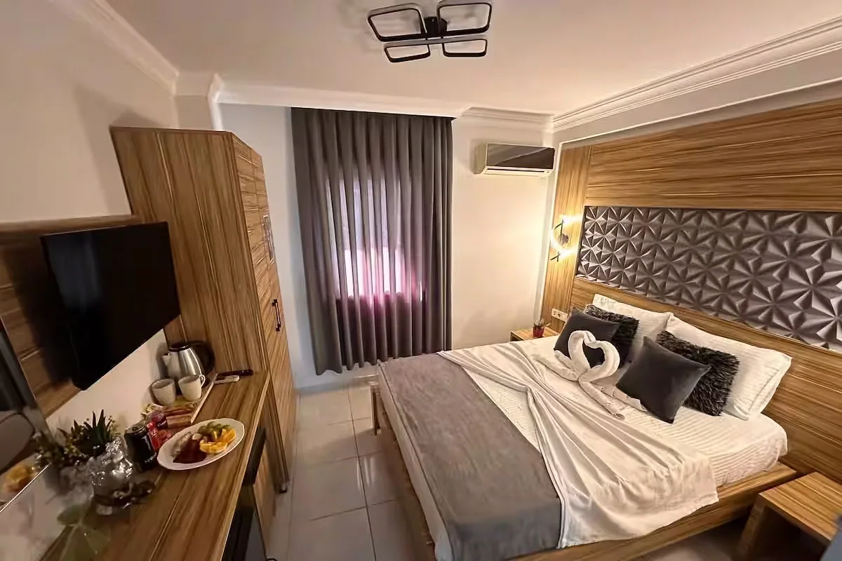 Royal Ezel Hotel — ekonomik oda, özel üretim mobilya uygulaması 29